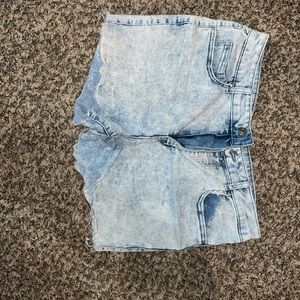 Women’s shorts